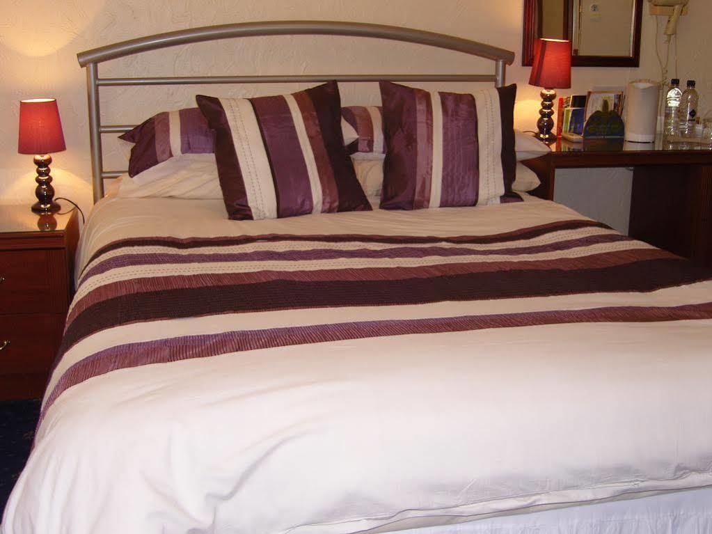 Hotel Blueshutters Poole Exterior foto