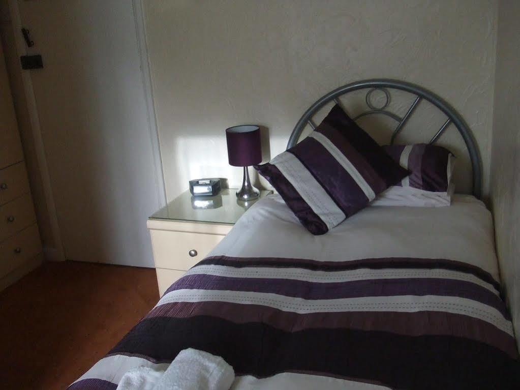 Hotel Blueshutters Poole Exterior foto