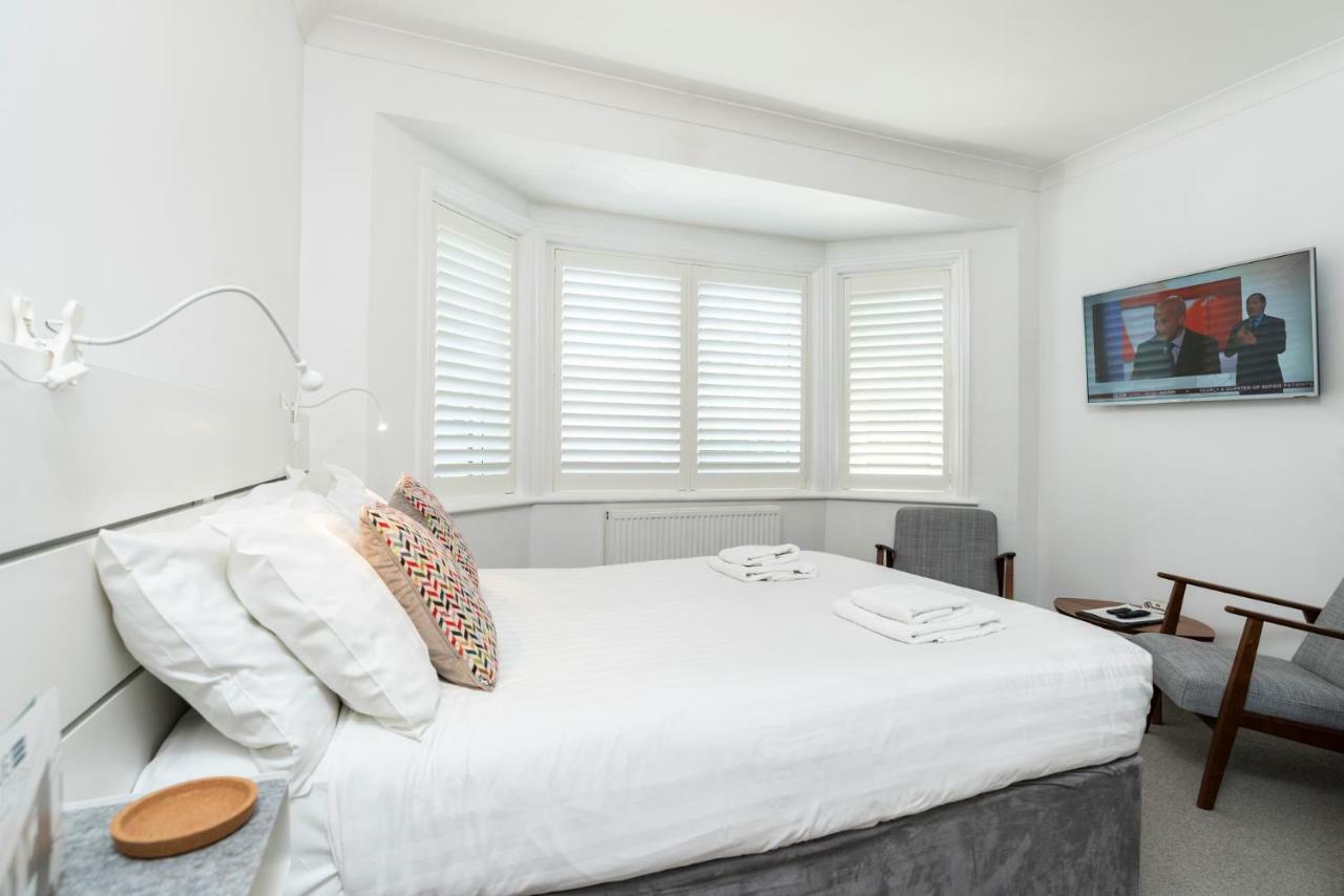 Hotel Blueshutters Poole Exterior foto